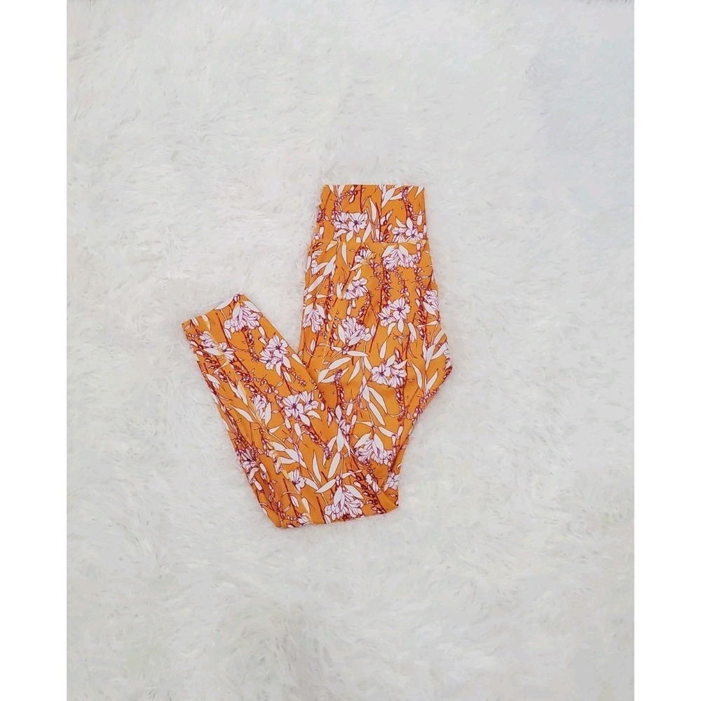 Women's Fabletics Yellow and White Floral High Waisted Leggings Med. Cottagecore